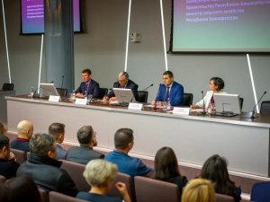 Заместитель Председателя Правительства Алтайского края выступил на пленарной сессии Международного фестиваля «Наш бренд»
