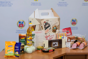 В Алтайском крае ветеранам Великой Отечественной войны начали вручать подарки ко Дню Победы